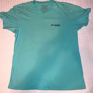Men’s large Columbia t-shirt